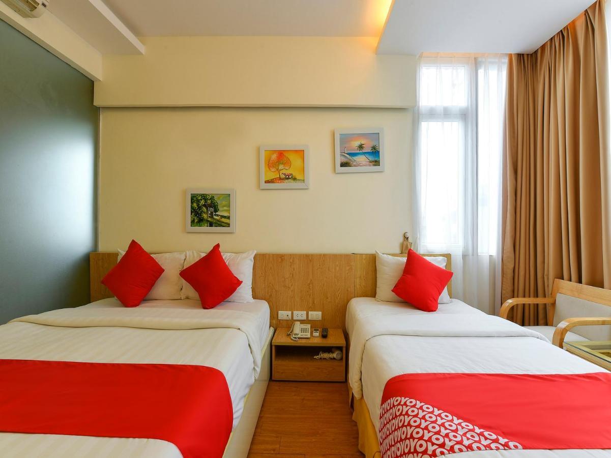 Oyo 210 Saki Hotel Ханой Экстерьер фото