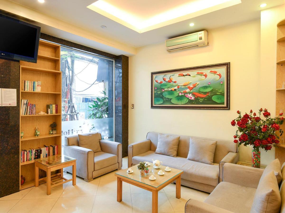 Oyo 210 Saki Hotel Ханой Экстерьер фото