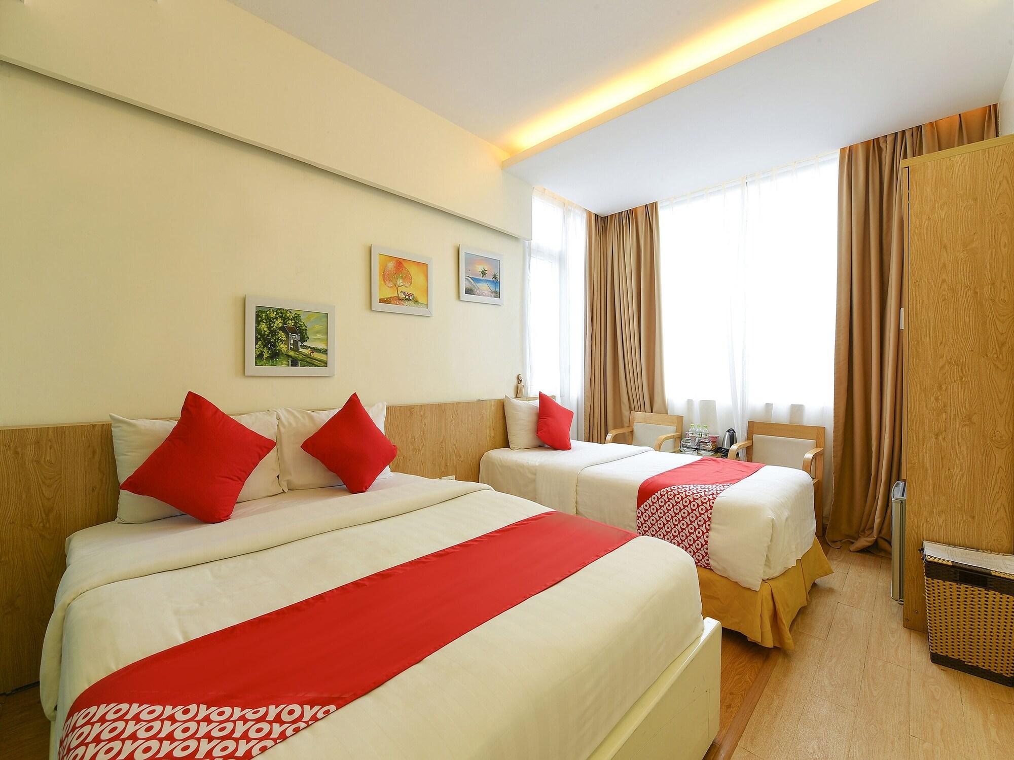 Oyo 210 Saki Hotel Ханой Экстерьер фото