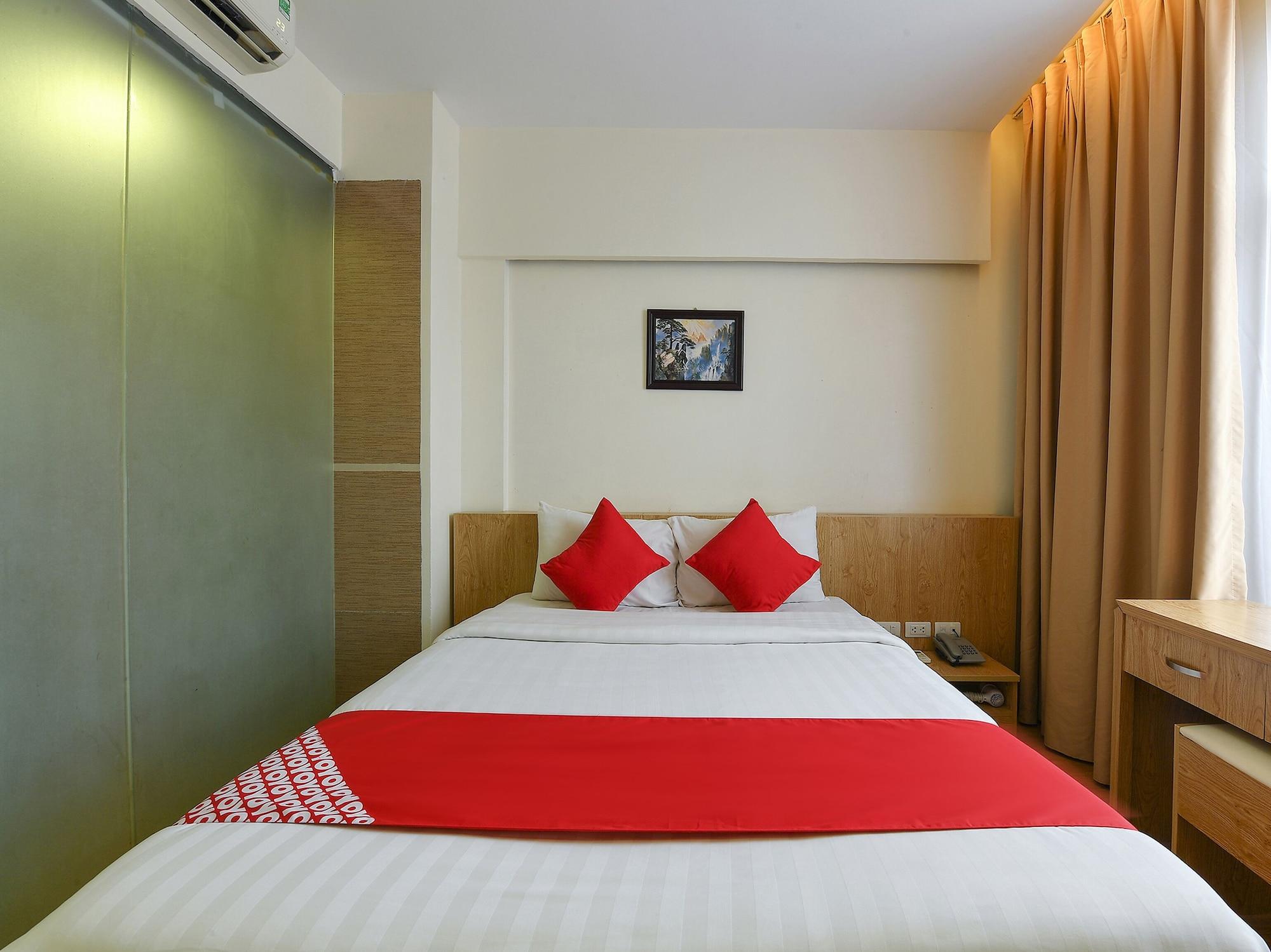 Oyo 210 Saki Hotel Ханой Экстерьер фото