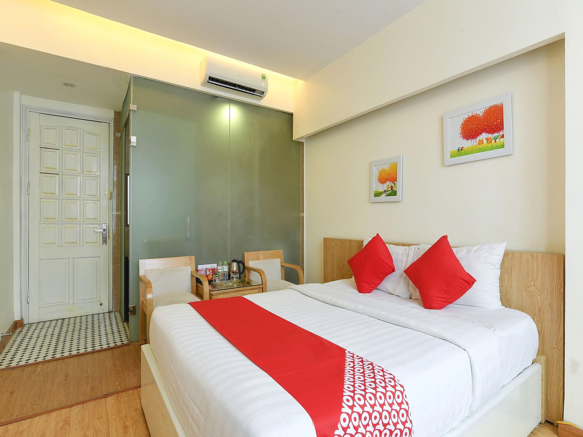 Oyo 210 Saki Hotel Ханой Экстерьер фото